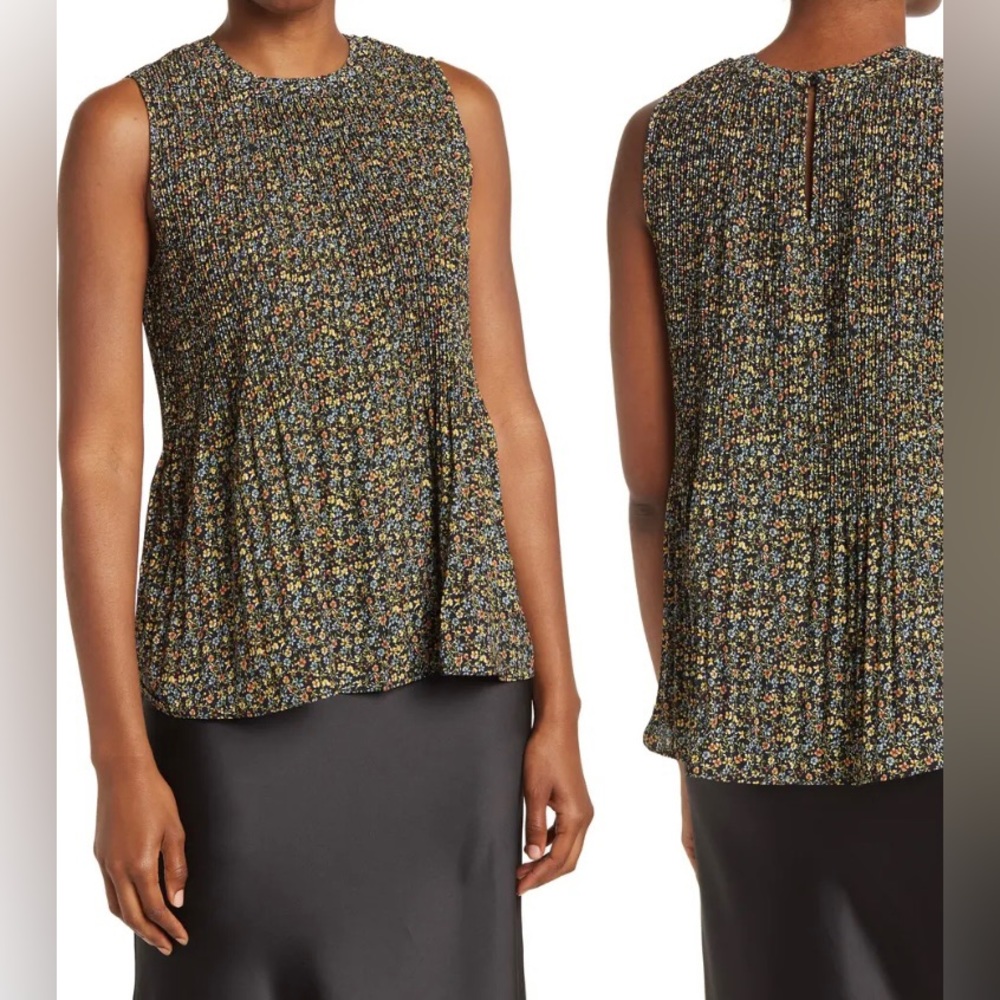 Adrianna Papell Pleated Sleeveless Blouse Women’s Size 1X